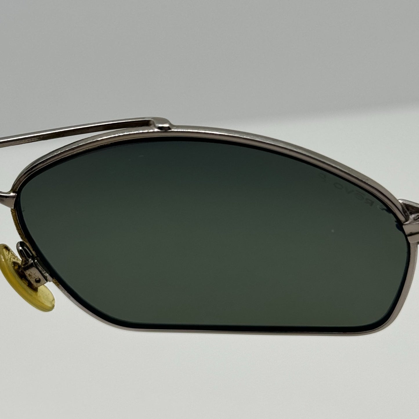 Revo Sunglasses 080/J7 Polarized 62-18-125