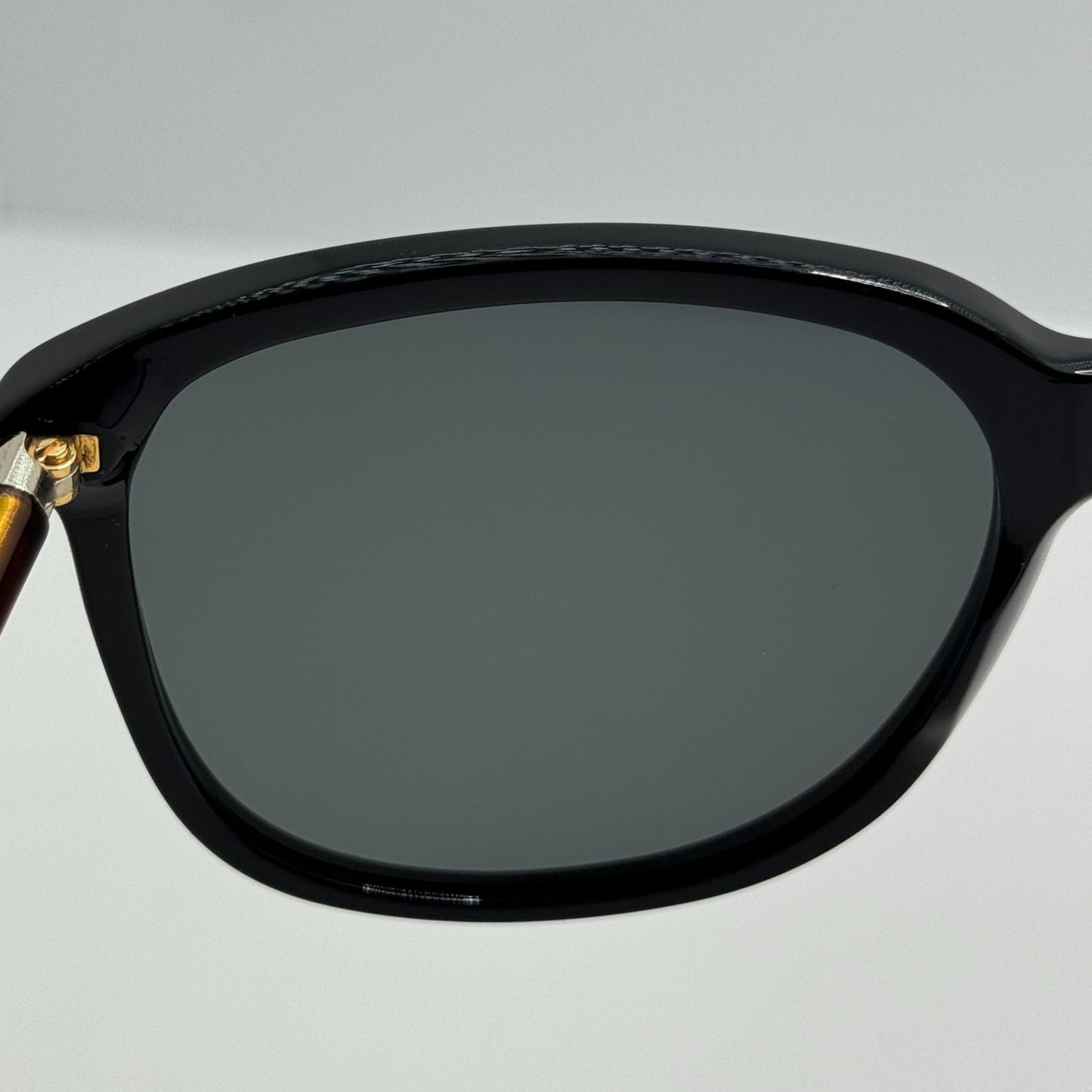 Burberry Sunglasses B 4139 3001/87 Italy 57-17-140