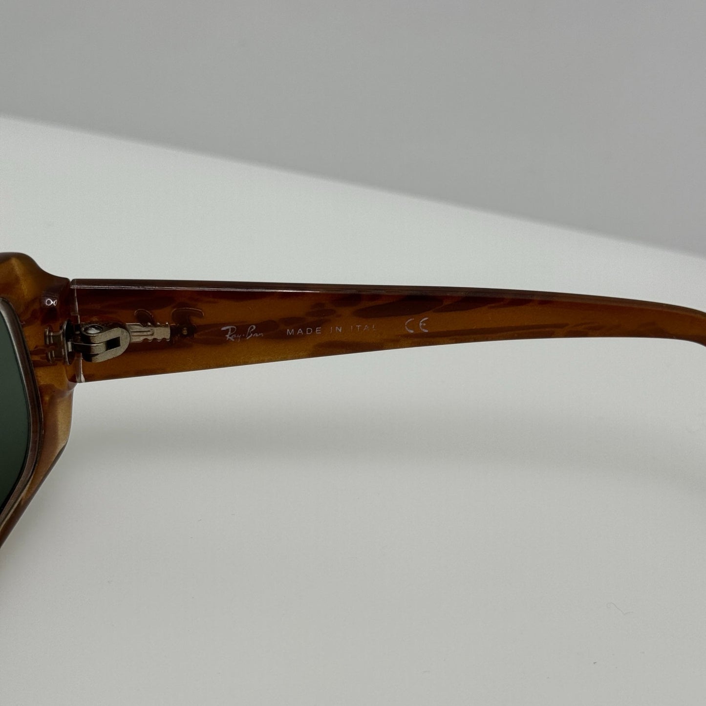 Ray Ban Eye Glasses Eyeglasses Frames RB 4067 689