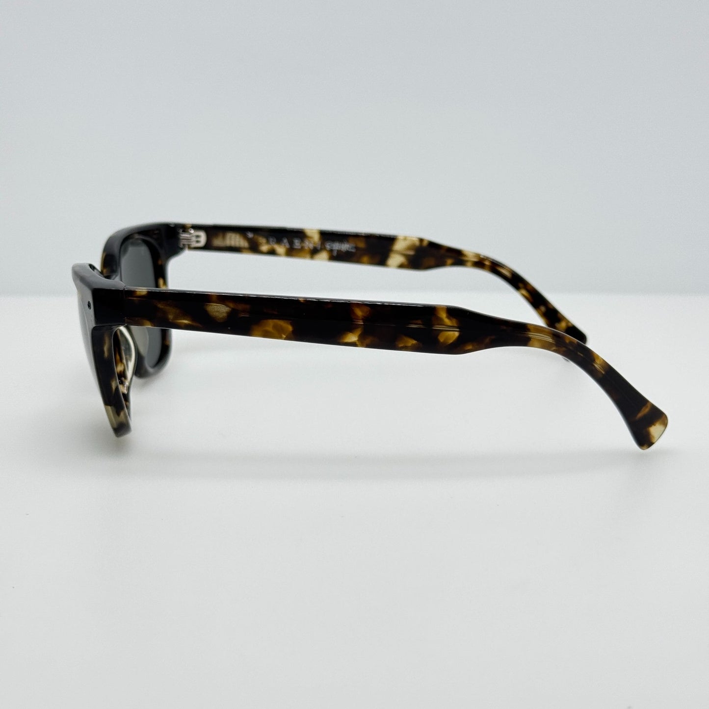 Raen Sunglasses Squire Brindle Tortoise